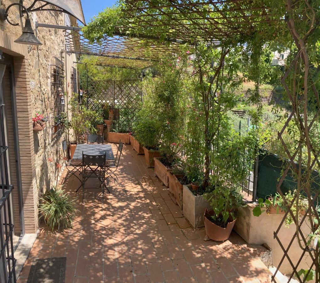 Penzion La Casina Delle Rondini Corsanico-Bargecchia Exteriér fotografie
